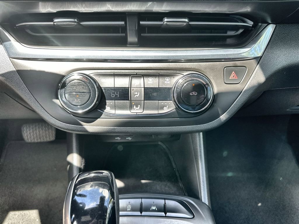 Certified 2024 Buick Envista Preferred w/ Convenience I Package FWD image 33