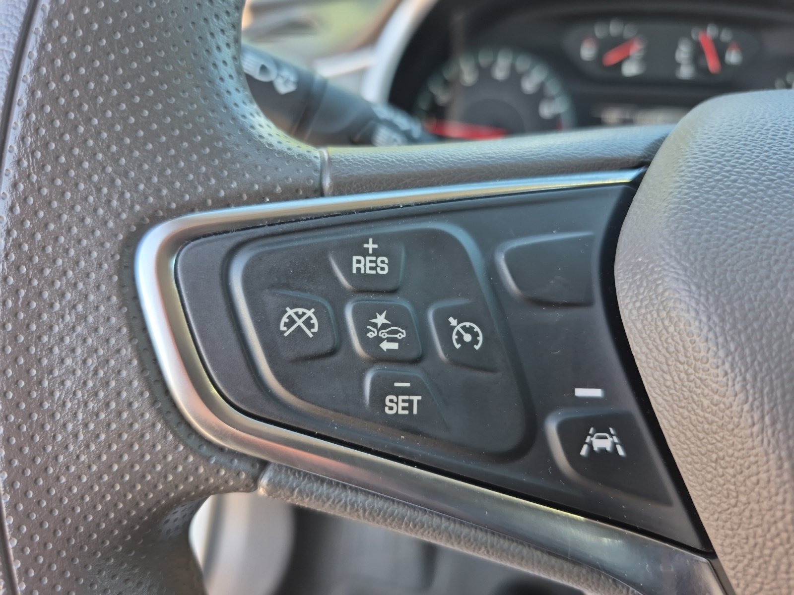 Used 2024 Chevrolet Malibu LT FWD image 26