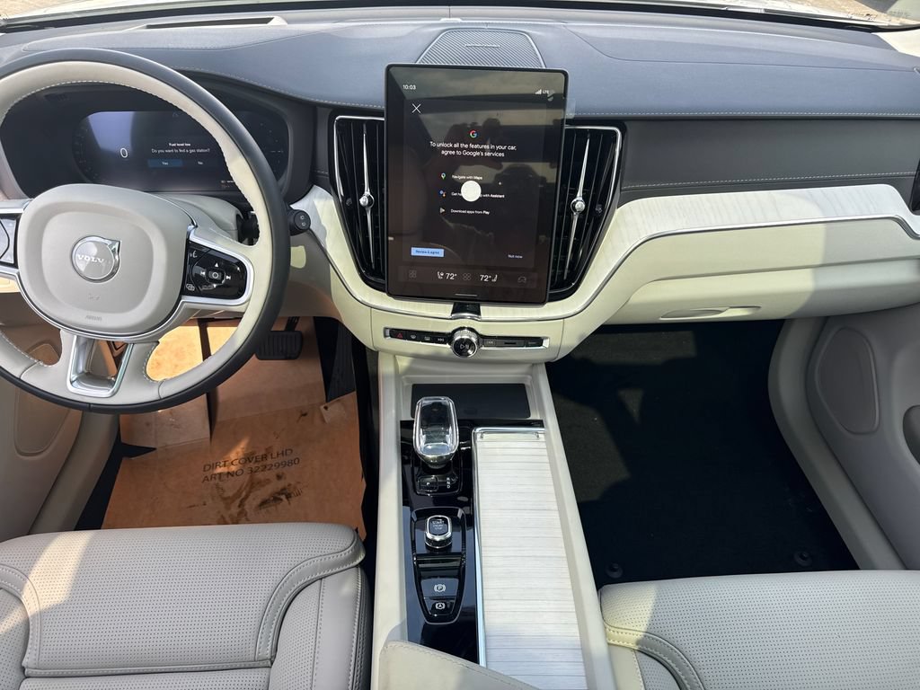 New 2026 Volvo XC60 T8 Ultra w/ Protection Package Premier AWD/4WD image 9