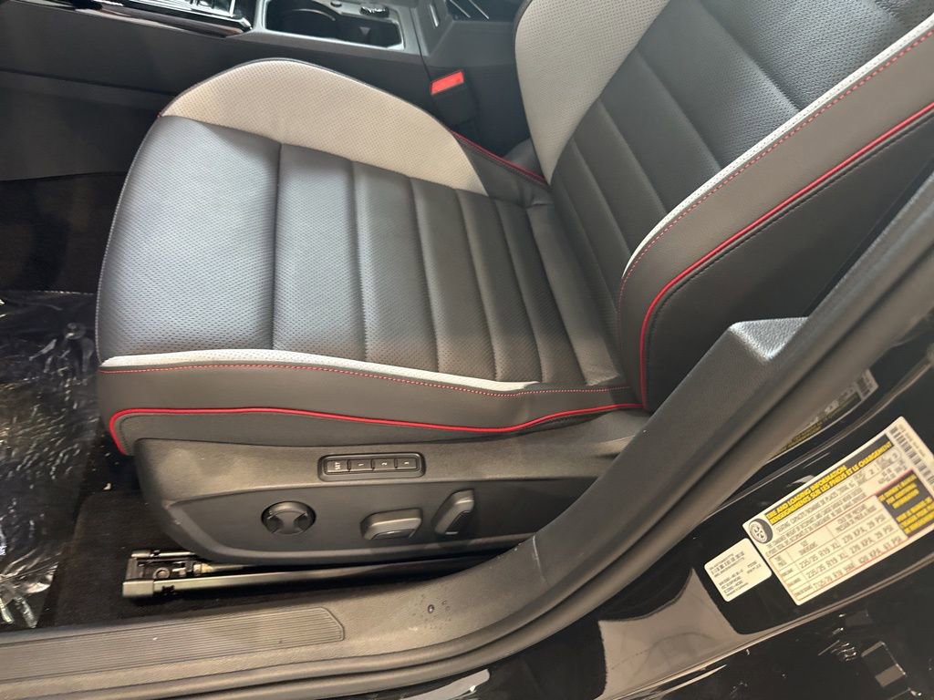 New 2025 Volkswagen GTI Autobahn image 17