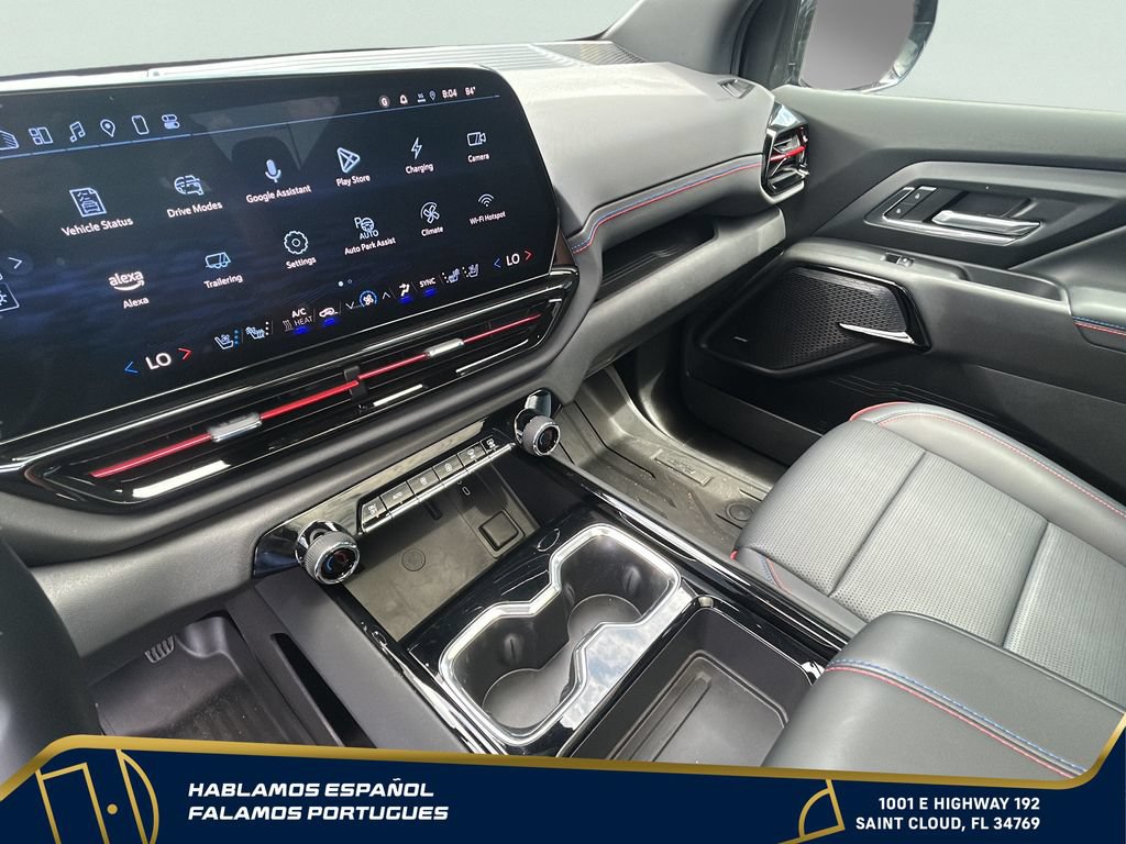 Certified 2025 Chevrolet Silverado EV RST AWD/4WD image 22