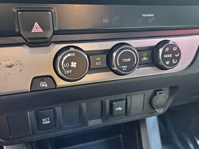Used 2020 Toyota Tacoma SR RWD image 21