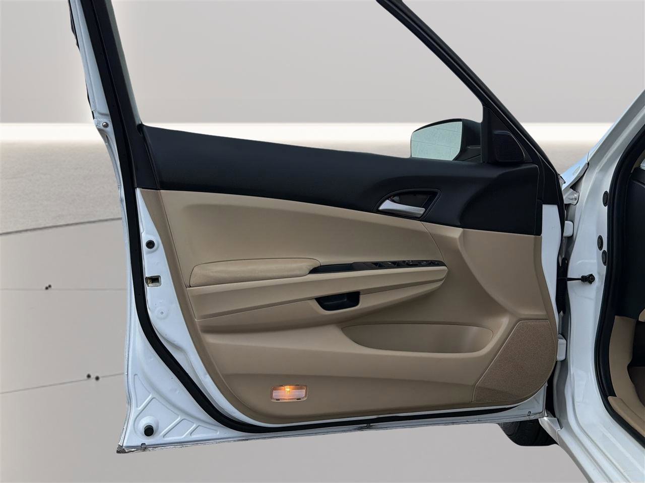 Used 2011 Honda Accord LX image 15