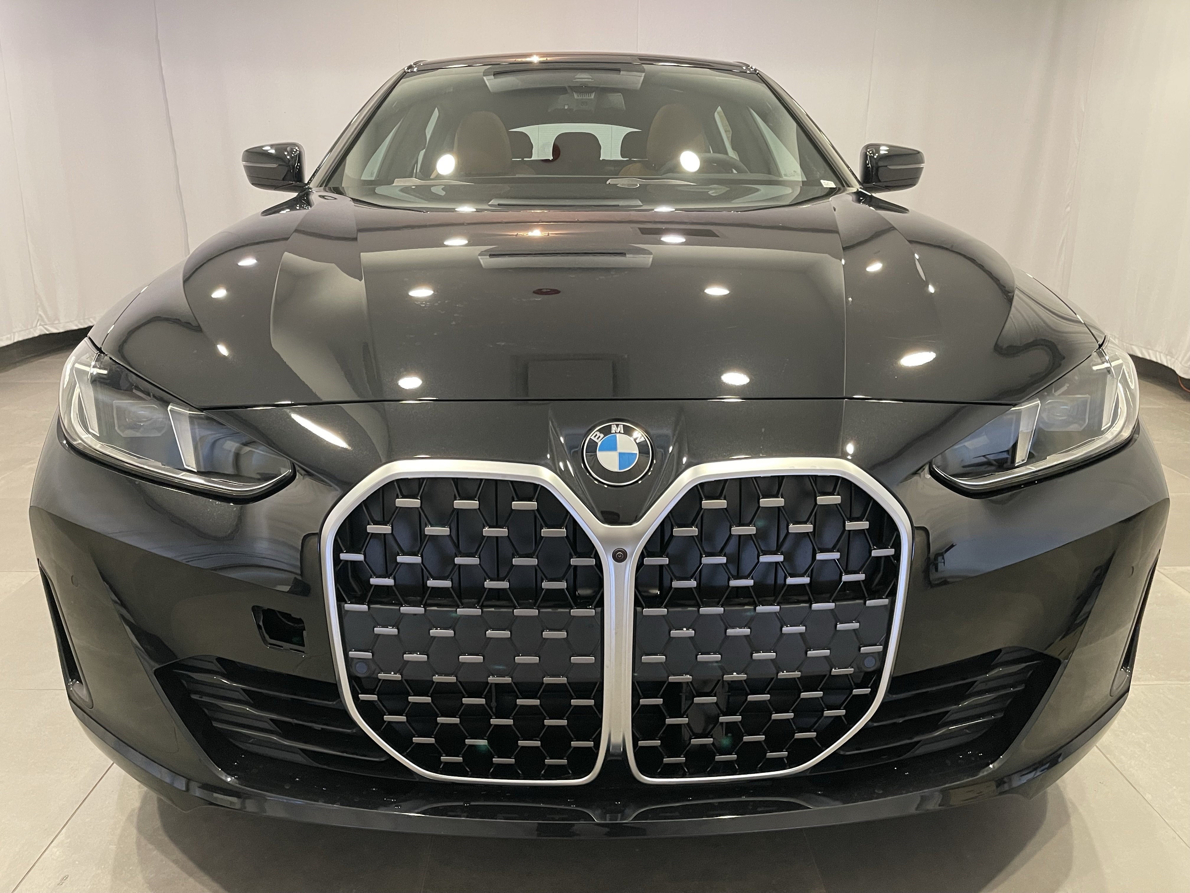 New 2026 BMW 430i xDrive w/ Premium Package AWD/4WD image 2