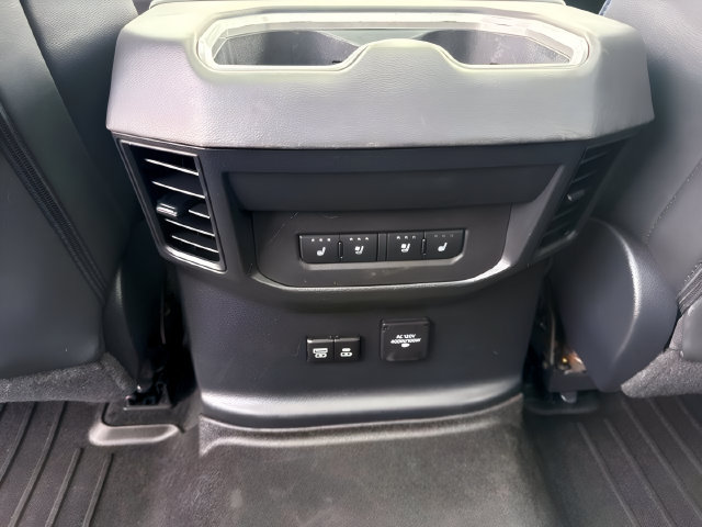 Used 2023 Toyota Tundra Platinum AWD/4WD image 24