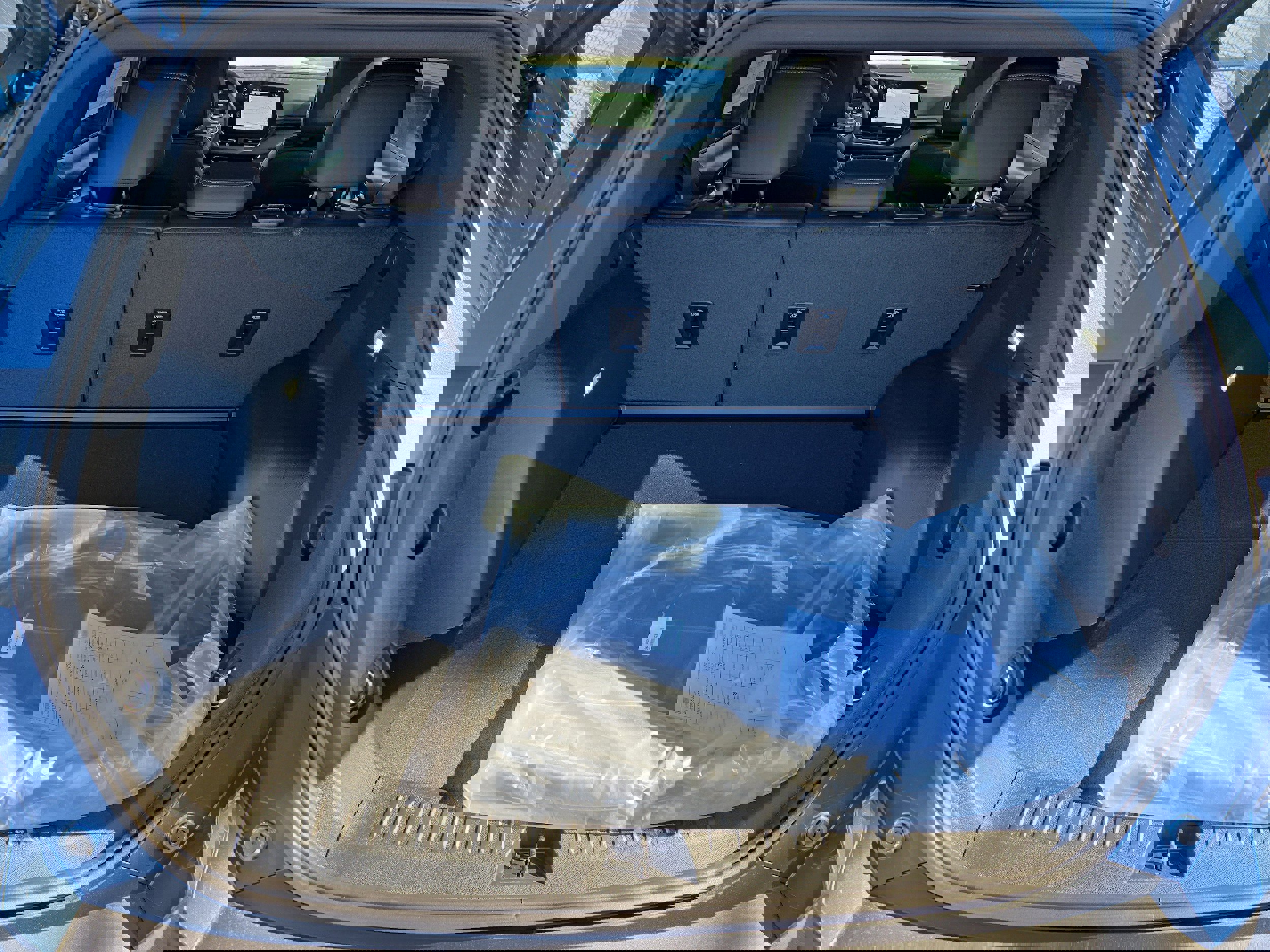 New 2026 Chevrolet Equinox LT w/ Convenience Package II image 36