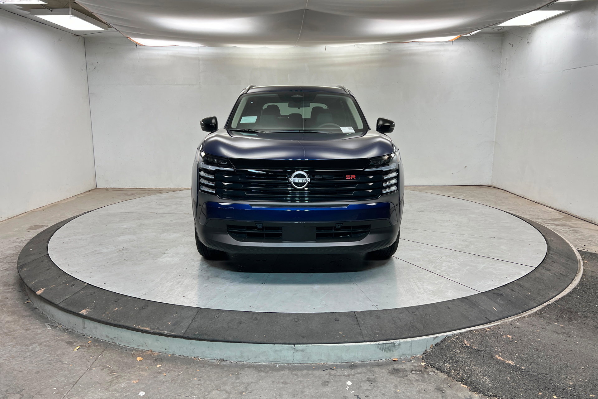 New 2026 Nissan Kicks SR image 8