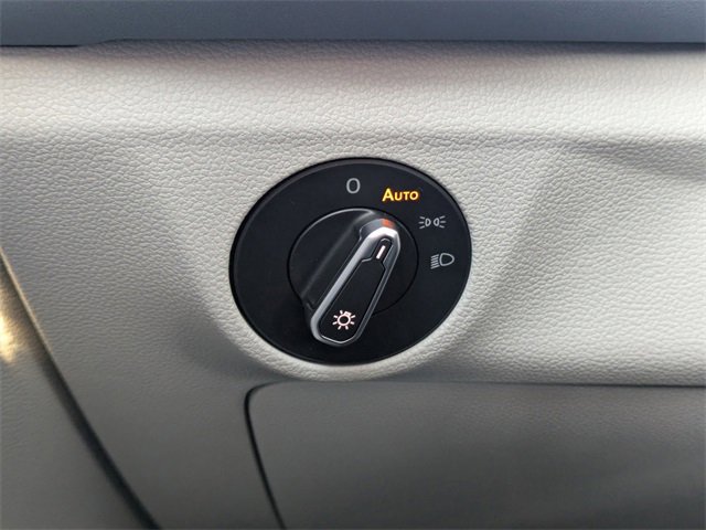 New 2026 Volkswagen Jetta SE image 25