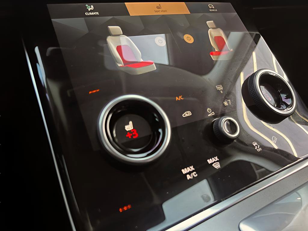 Used 2022 Land Rover Range Rover Evoque S image 54