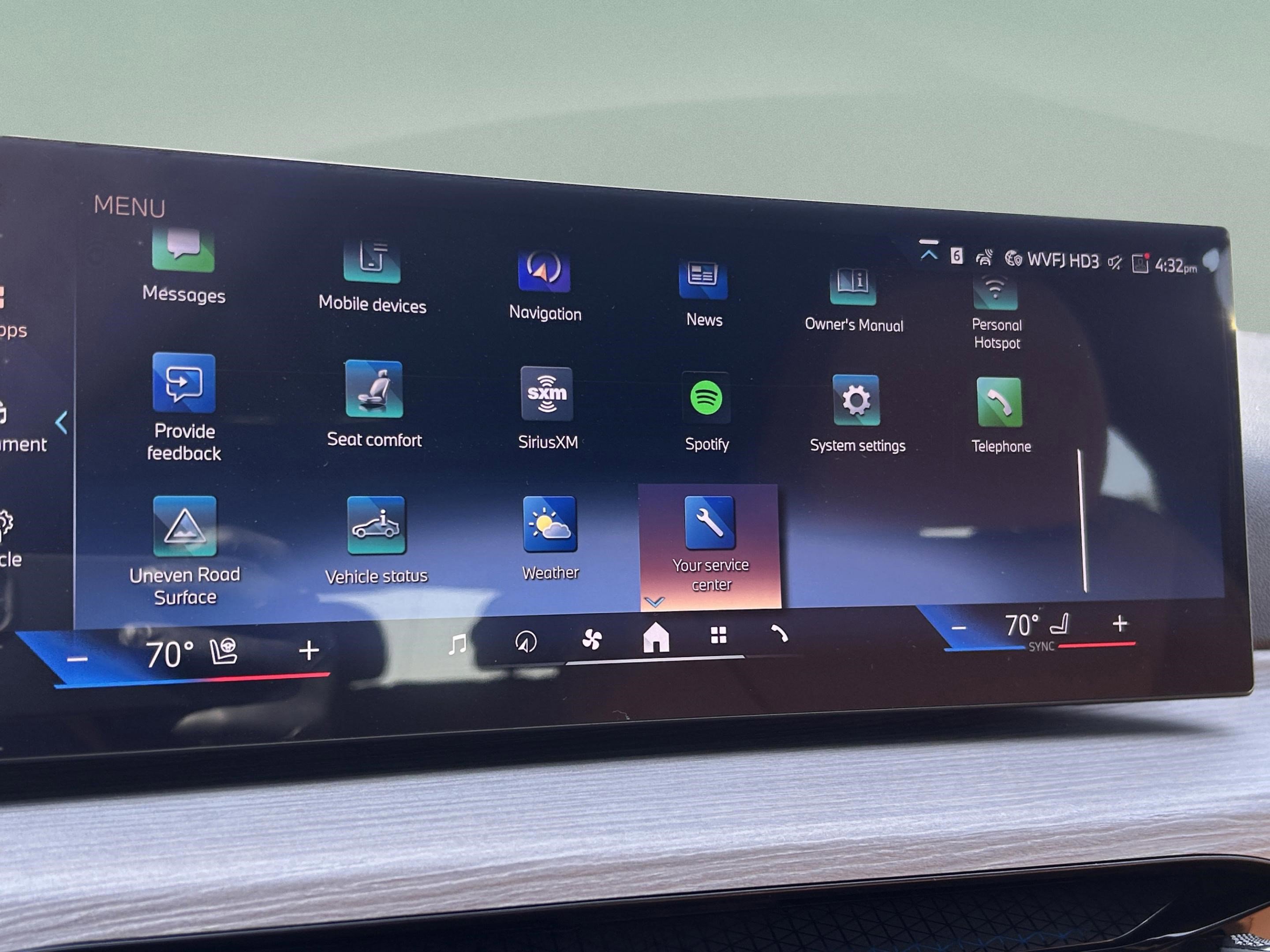 New 2026 BMW i4 eDrive40 w/ Premium Package RWD image 17