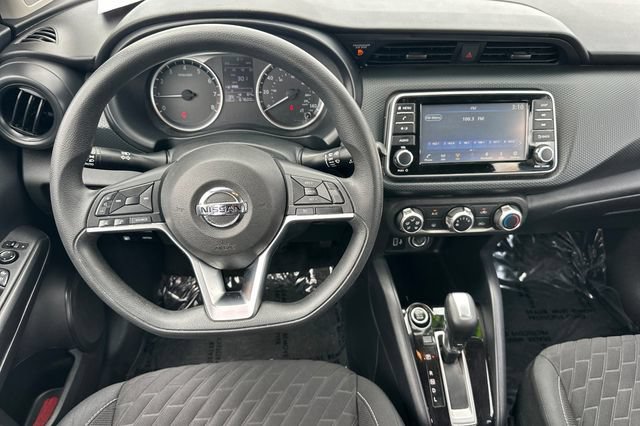 Used 2021 Nissan Kicks S FWD image 16