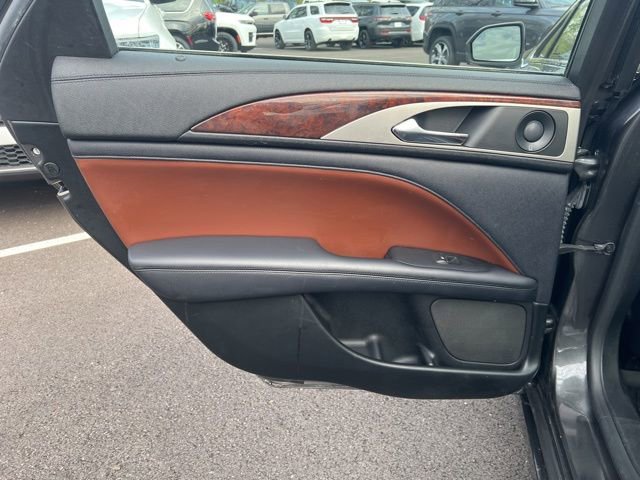 Used 2019 Lincoln MKZ Reserve image 21