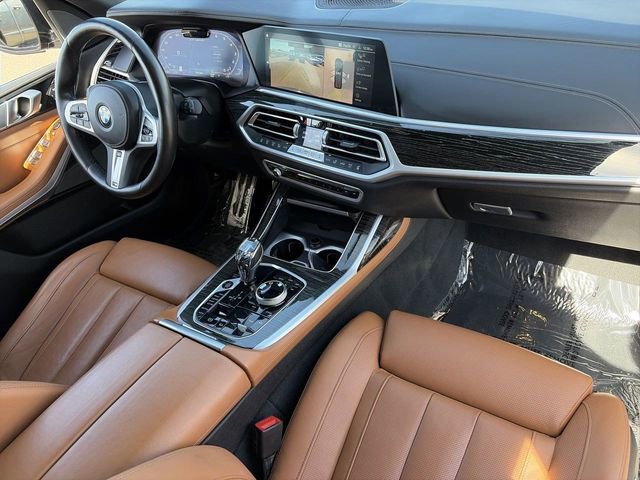 Used 2022 BMW X7 M50i image 13