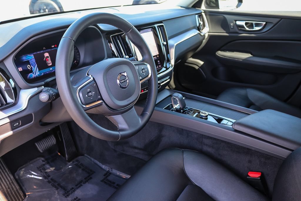 Used 2024 Volvo S60 B5 Core FWD image 16