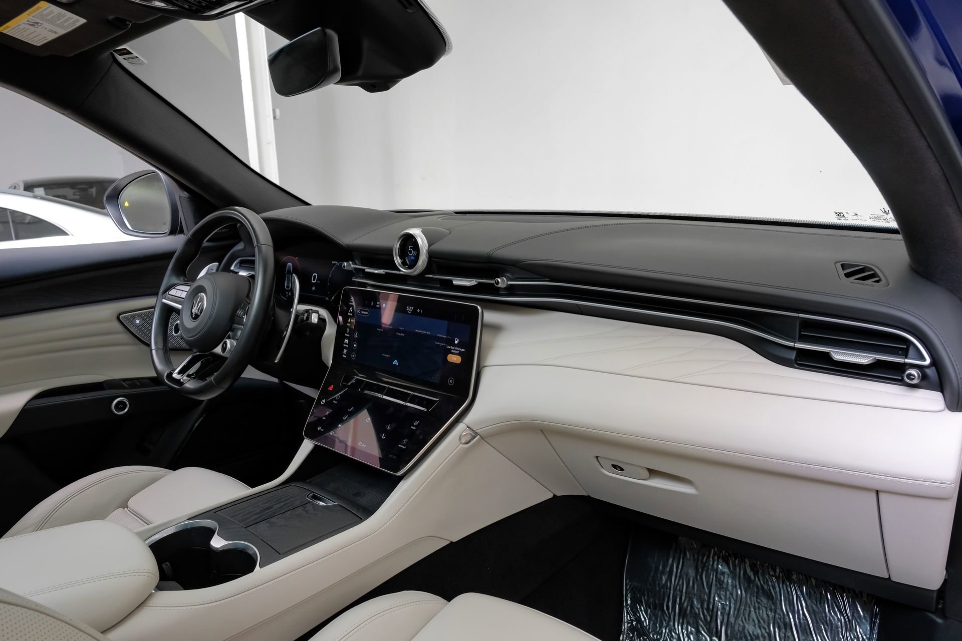 Used 2023 Maserati Grecale Modena image 17