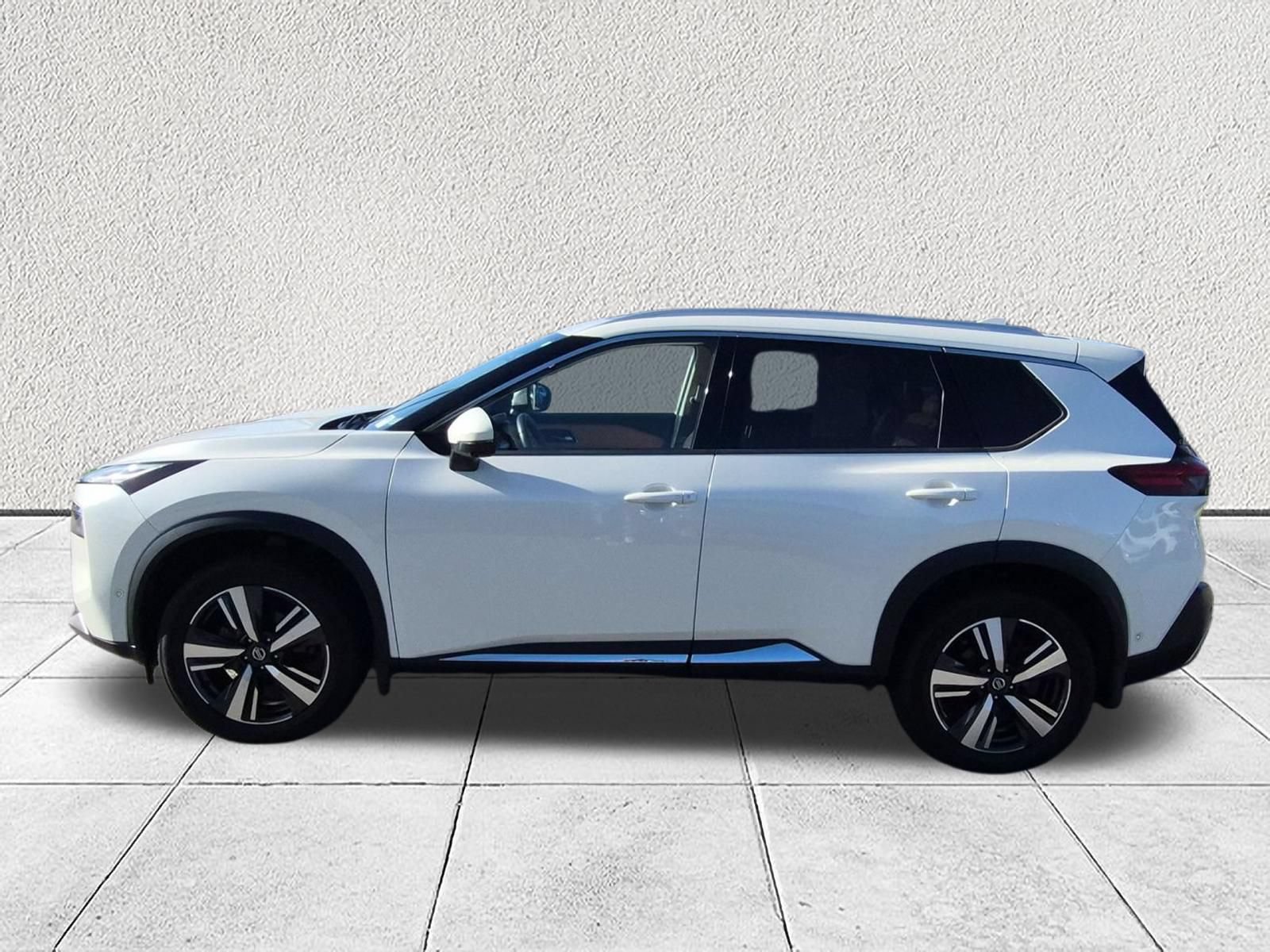 Used 2021 Nissan Rogue Platinum AWD/4WD image 6