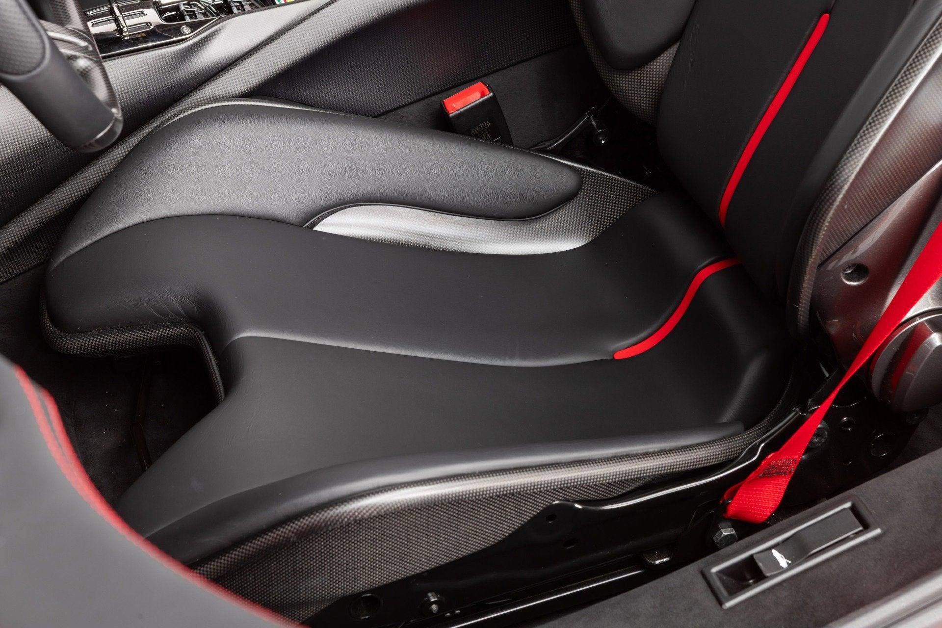 Certified 2022 Ferrari SF90 Spider image 62