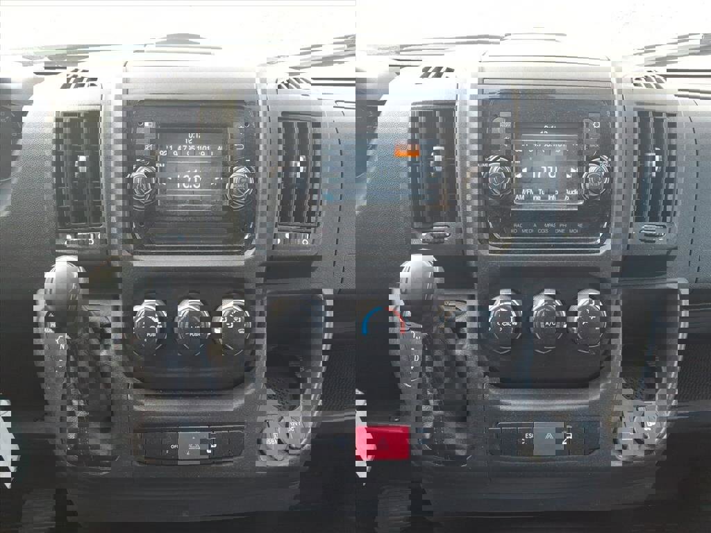 Used 2018 RAM ProMaster 2500 image 15