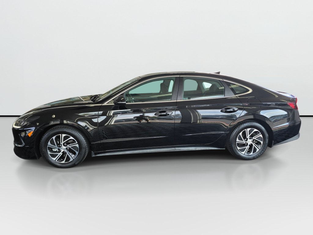 Used 2021 Hyundai Sonata Blue FWD image 2