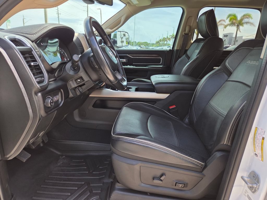 Used 2021 RAM 3500 Laramie AWD/4WD image 28