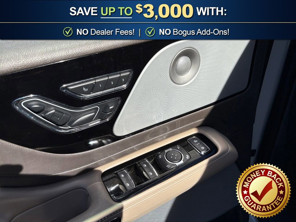 Used 2021 Lincoln Aviator Reserve w/ Equipment Group 202A image 16