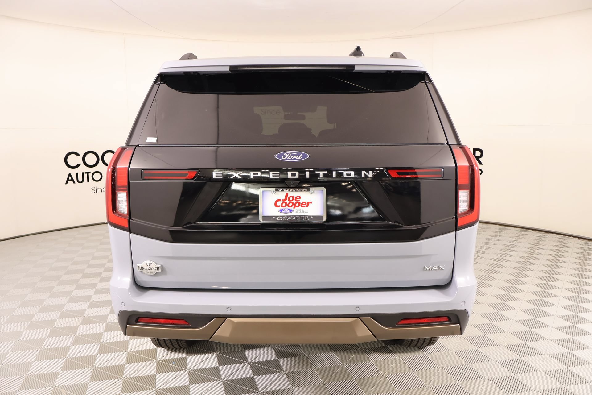 Used 2025 Ford Expedition Max King Ranch AWD/4WD image 24