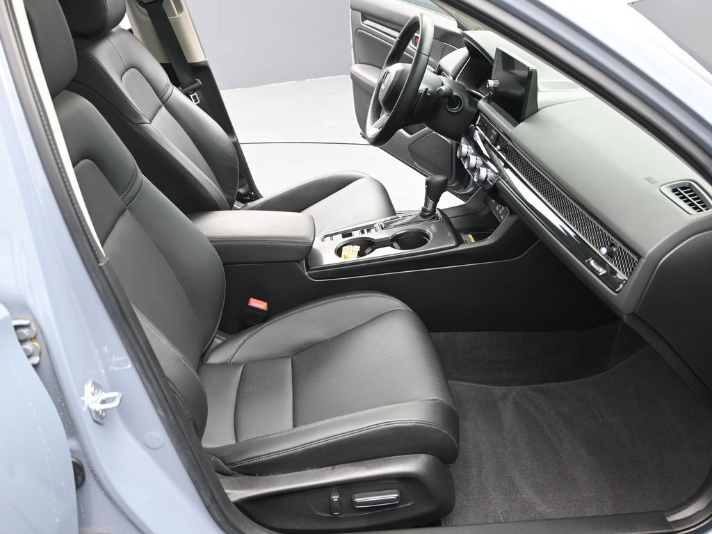 Certified 2023 Honda Civic Touring image 30
