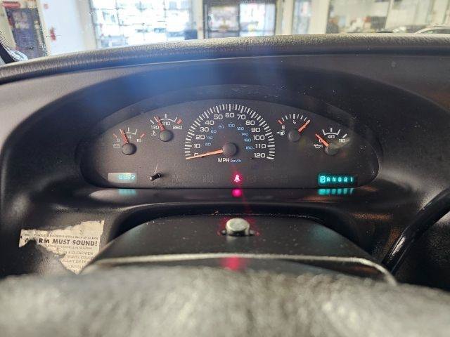 Used 2001 Dodge B2500 Passenger RWD image 11