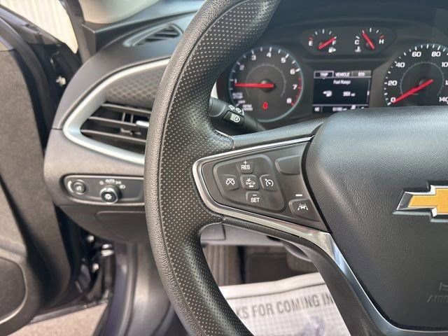 Used 2023 Chevrolet Malibu LT image 17