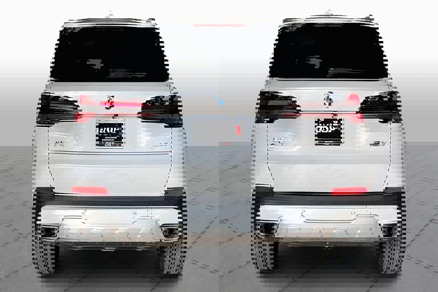 Certified 2026 BMW X5 sDrive40i image 4