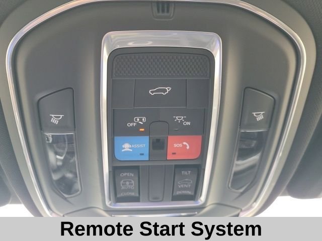 New 2026 Jeep Grand Cherokee Altitude RWD image 12