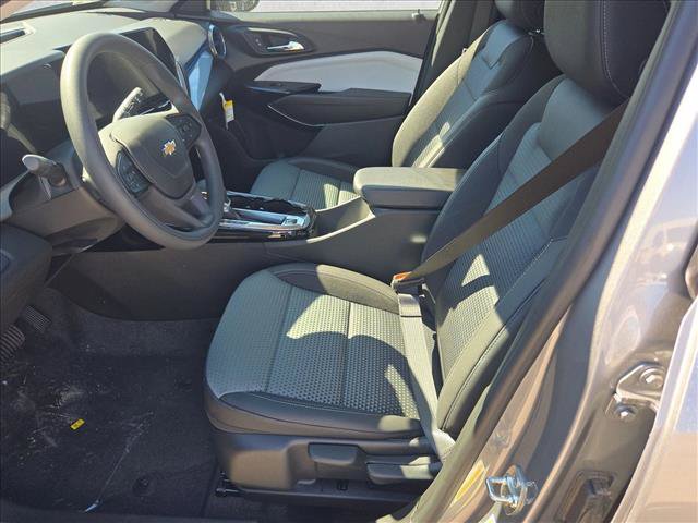 New 2026 Chevrolet Trax LT FWD image 12