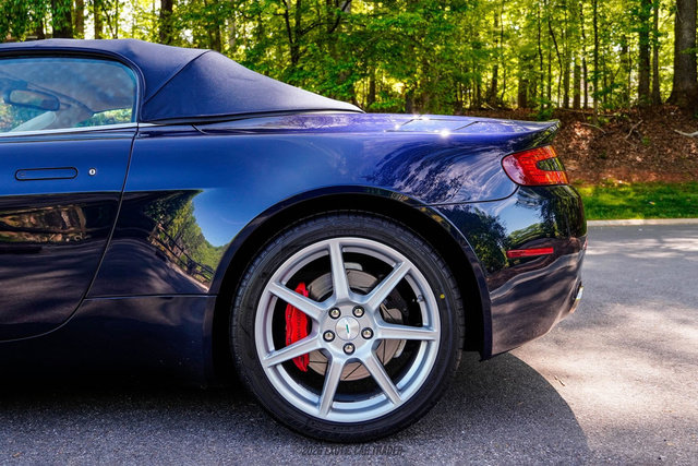 Used 2008 Aston Martin V8 Vantage Roadster RWD image 67