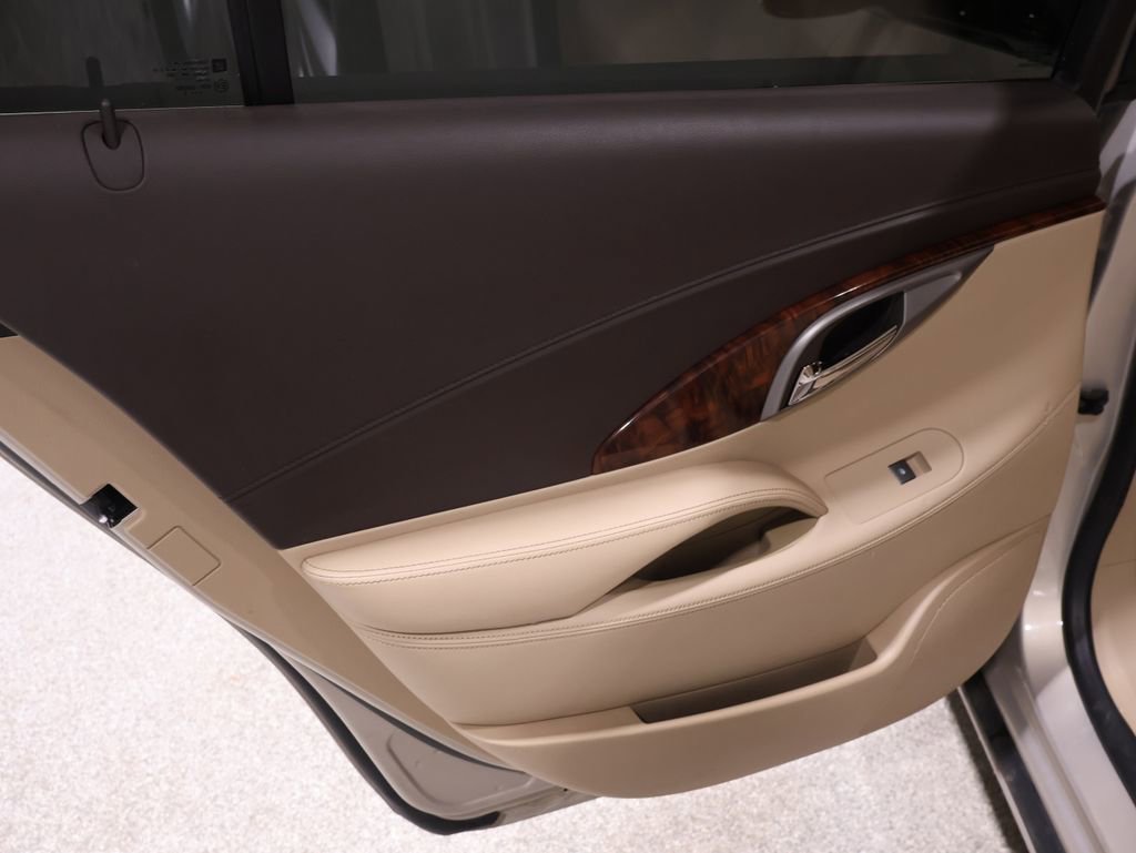 Used 2012 Buick LaCrosse Premium image 19