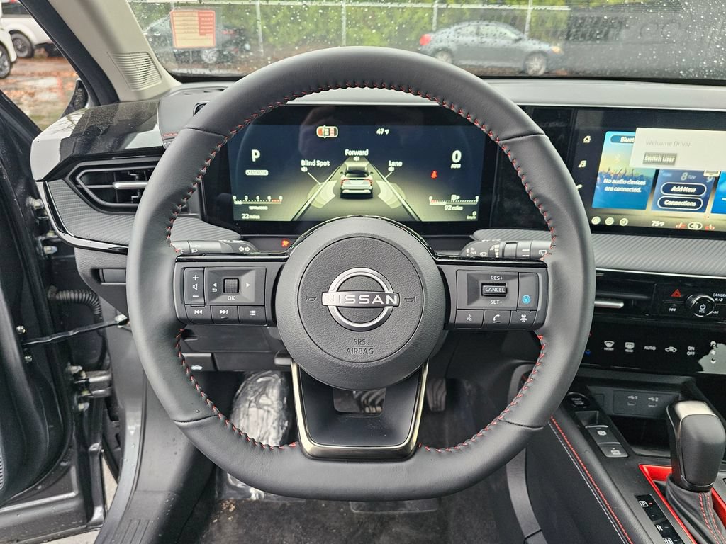 New 2026 Nissan Kicks SR w/ Cold Weather Package AWD/4WD image 10