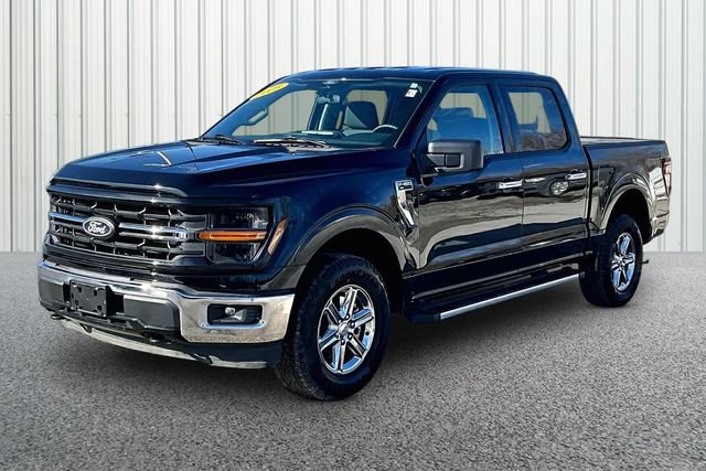 Used 2025 Ford F150 XLT w/ Equipment Group 301A Standard AWD/4WD image 2