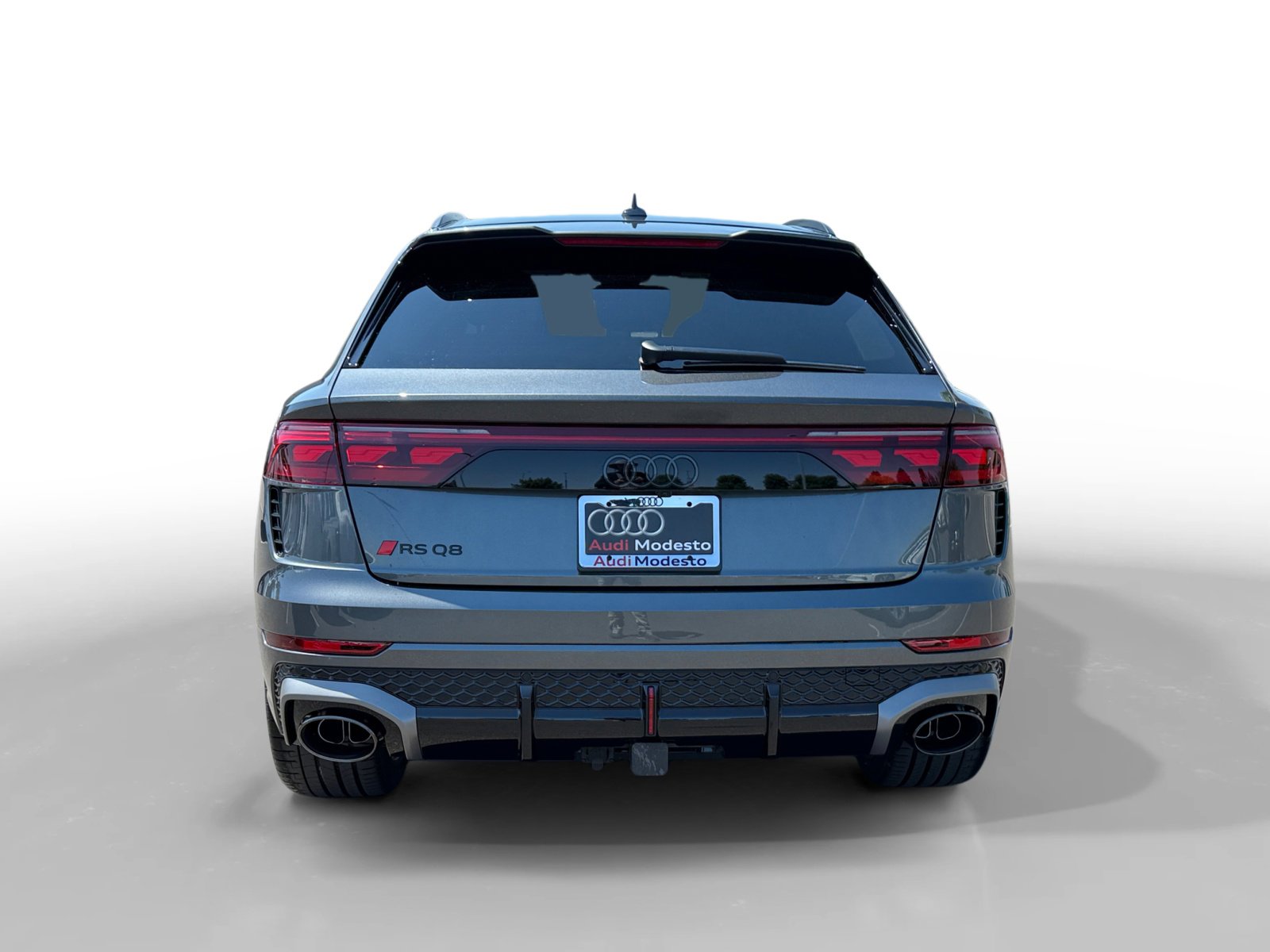 New 2025 Audi RS Q8 performance image 4