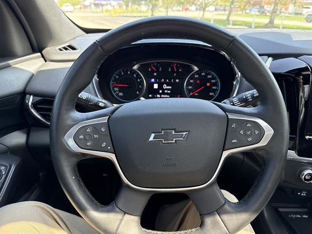 Used 2023 Chevrolet Traverse RS w/ LPO, Floor Liner Package AWD/4WD image 39