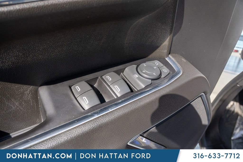 Used 2022 GMC Sierra 1500 SLE image 12