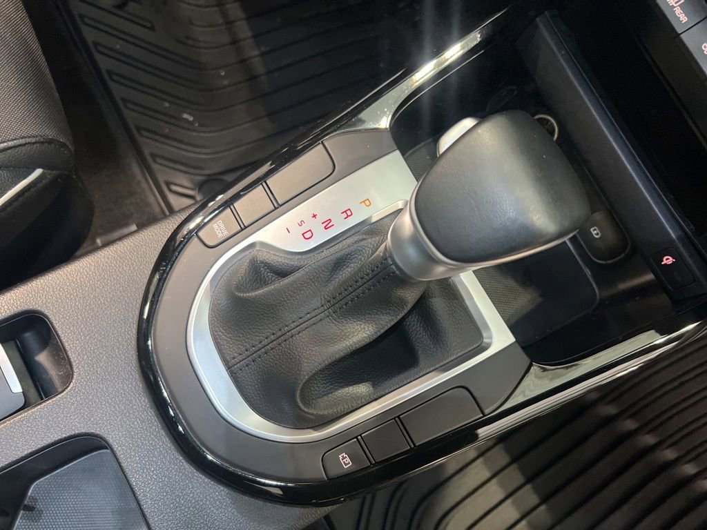 Certified 2024 Kia Forte GT-Line w/ GT-Line Premium Package image 23