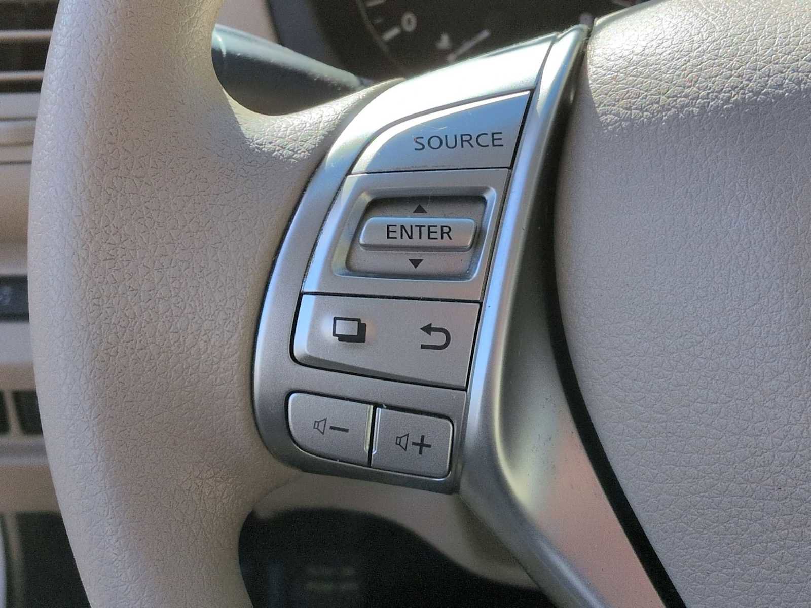 Used 2016 Nissan Altima 2.5 S w/ Power Driver Seat Package image 24