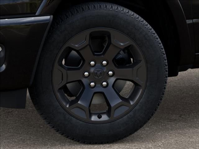 New 2026 RAM 1500 4x4 Crew Cab image 8