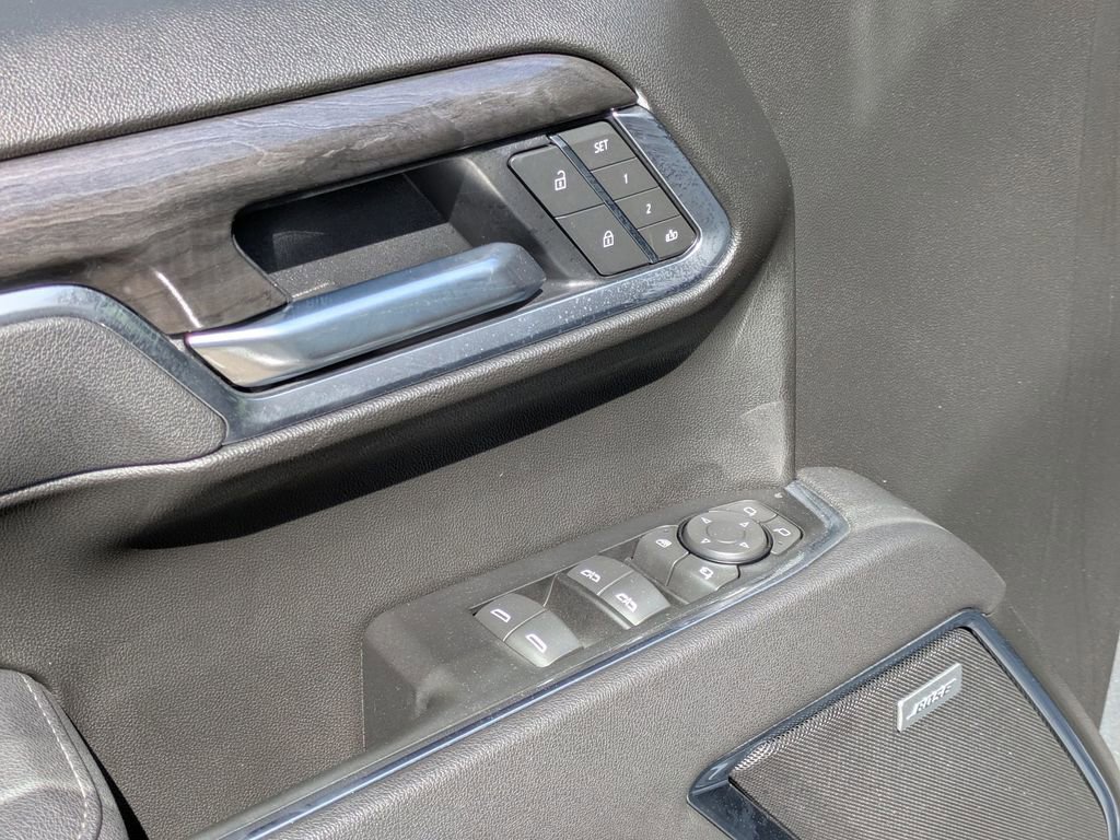 Used 2025 Chevrolet Silverado 1500 LTZ w/ LTZ Convenience Package II image 14