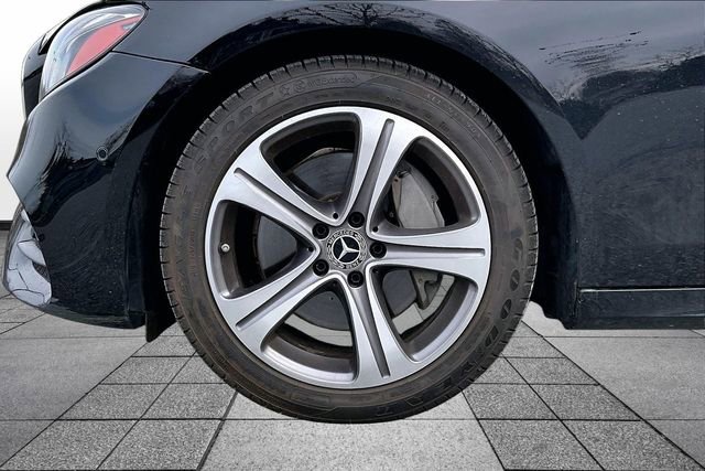 Certified 2020 Mercedes-Benz E 350 4MATIC Sedan image 4