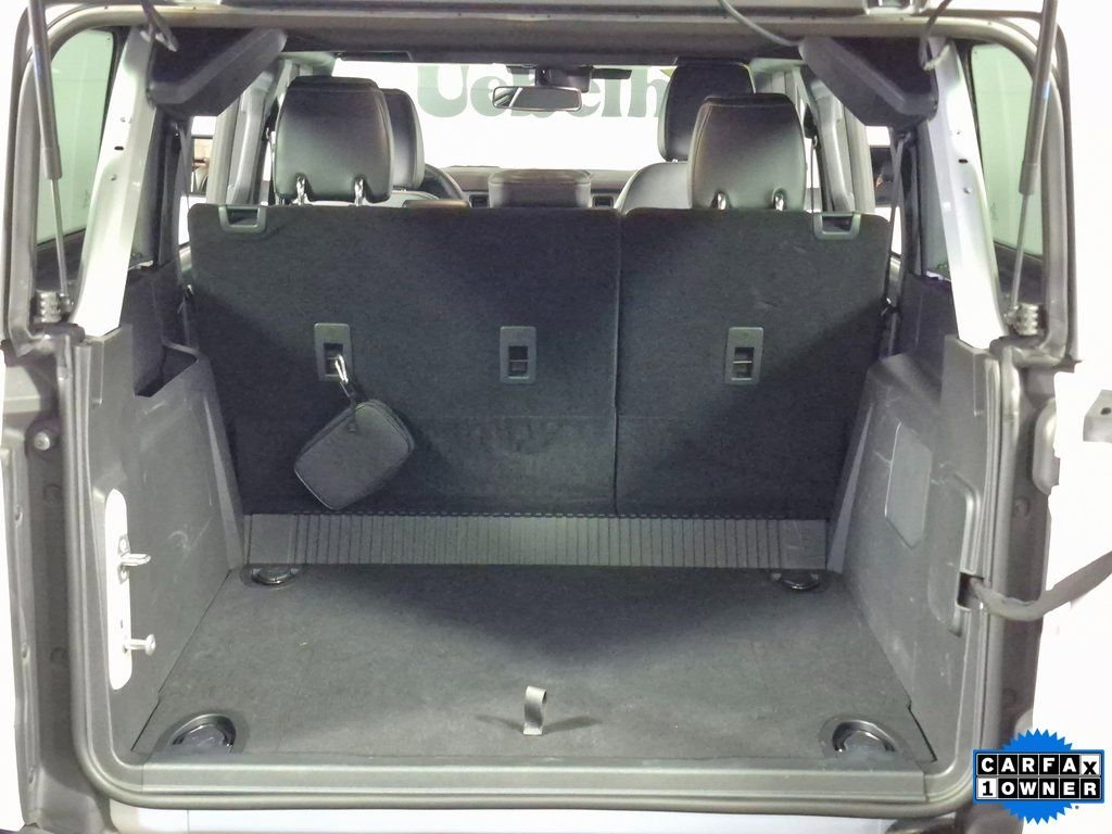 Used 2025 Ford Bronco Outer Banks image 25