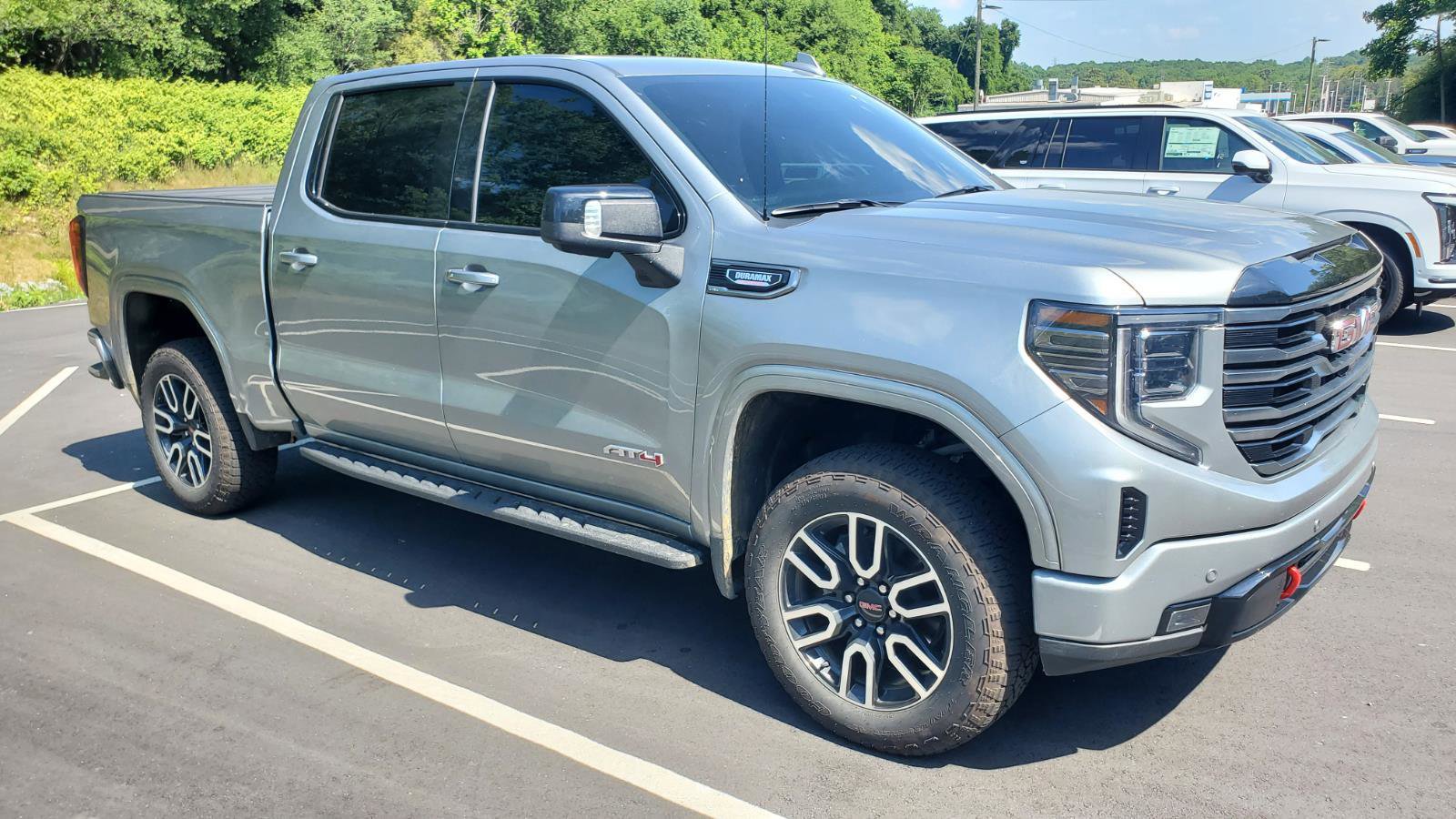 Used 2026 GMC Sierra 1500 AT4 w/ AT4 Premium Package AWD/4WD image 2