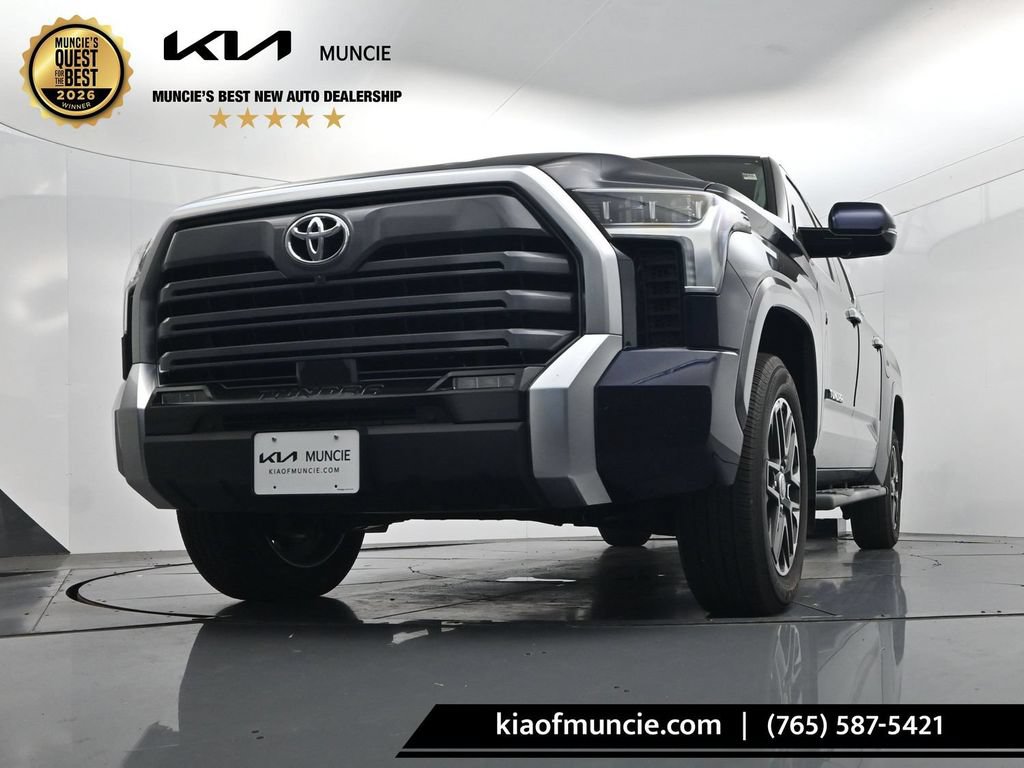 Used 2024 Toyota Tundra Limited AWD/4WD image 46