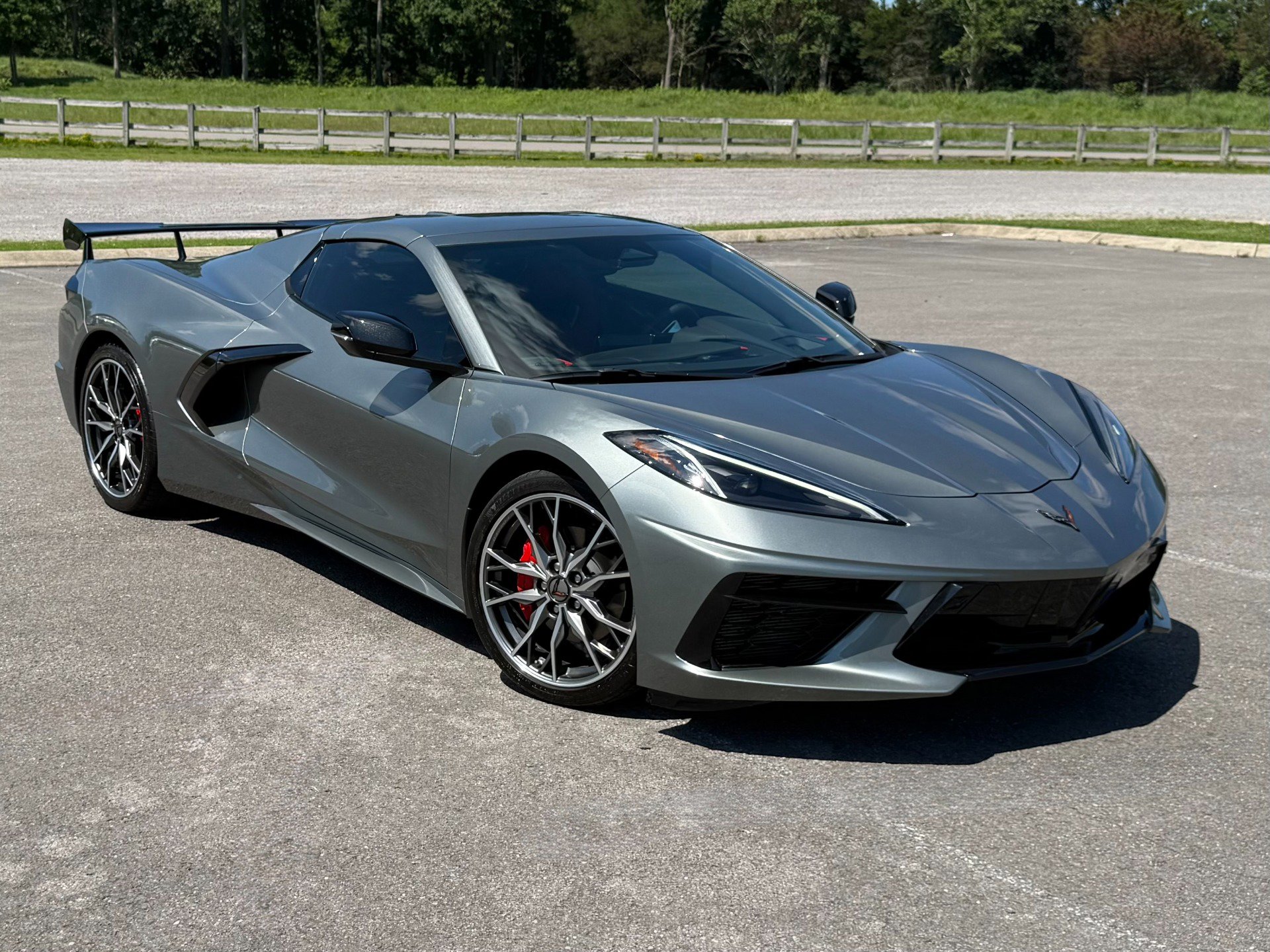 Used 2024 Chevrolet Corvette Stingray Premium Conv w/ Stealth Interior Trim Package RWD image 9