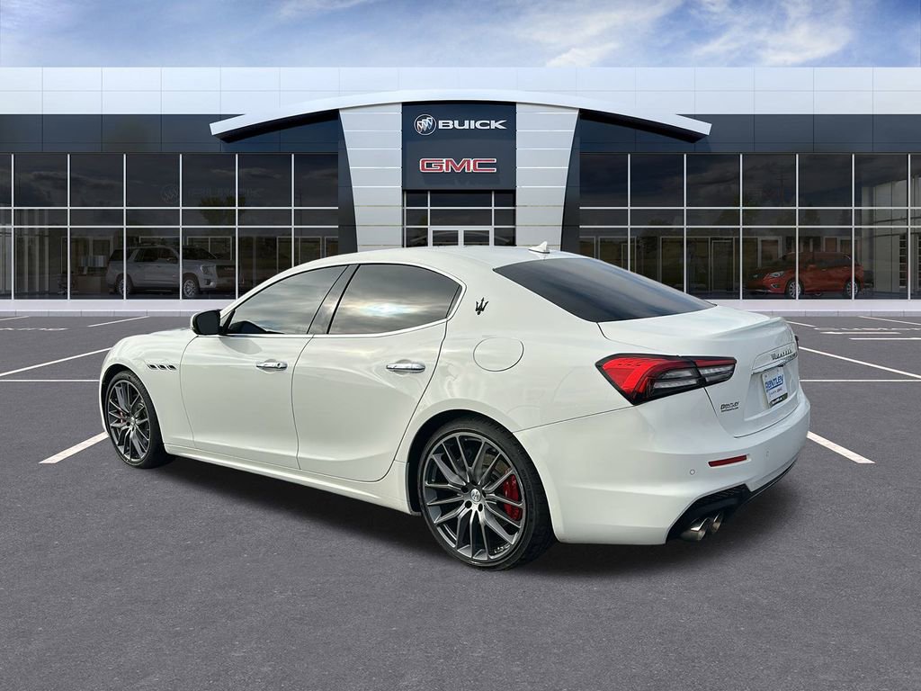 Used 2022 Maserati Ghibli Modena image 3
