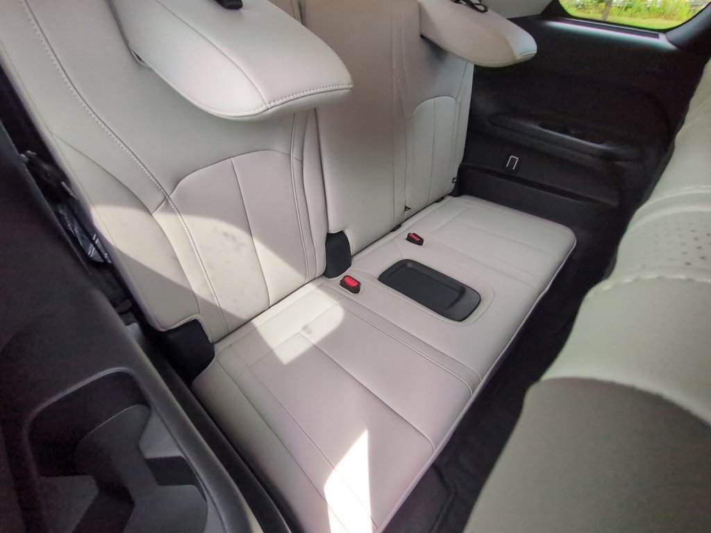 New 2027 INFINITI QX60 Luxe w/ Cargo Package AWD/4WD image 28